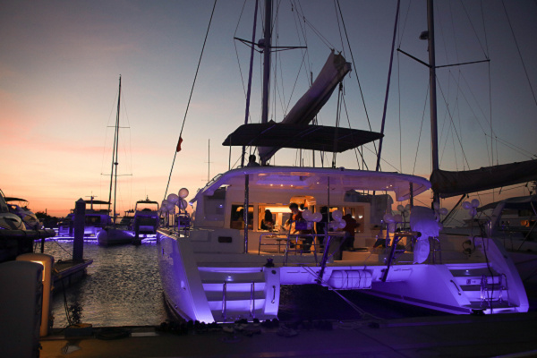 碼頭靜泊晚宴、派對