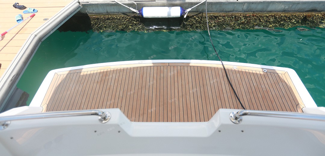 46英尺飛橋游艇 46英尺飛橋游艇