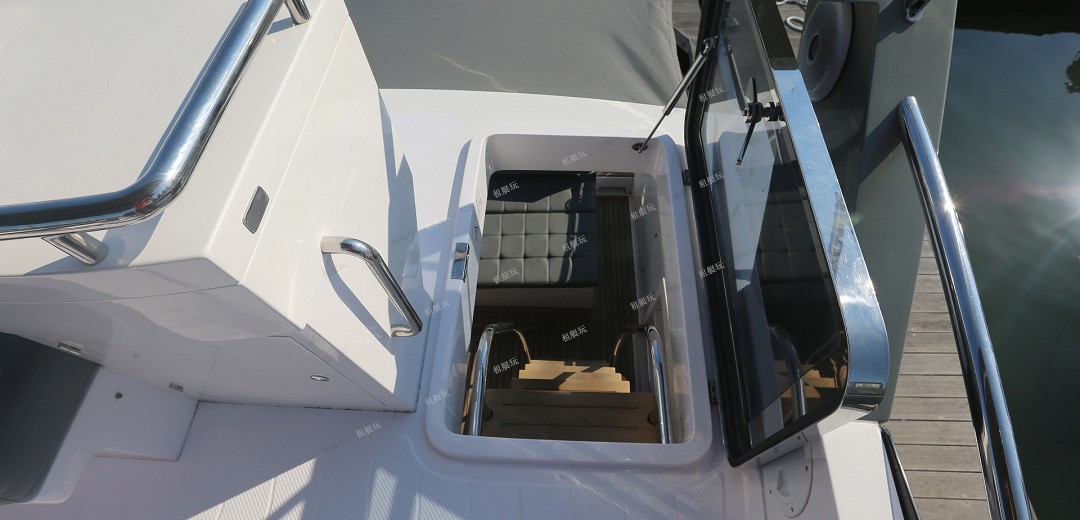 愛萊格飛橋40尺游艇 愛萊格飛橋40尺游艇